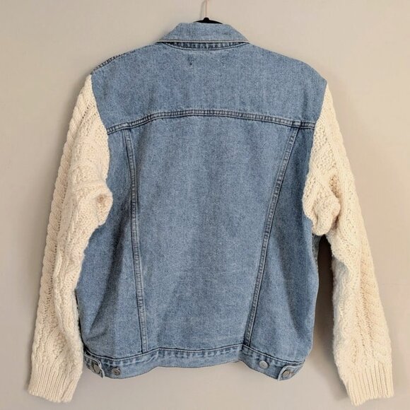 STYLENANDA Women's Denim Jean Jacket with Knit Sleeves Size F (Free), Fits S/M/L - Picture 4 of 10